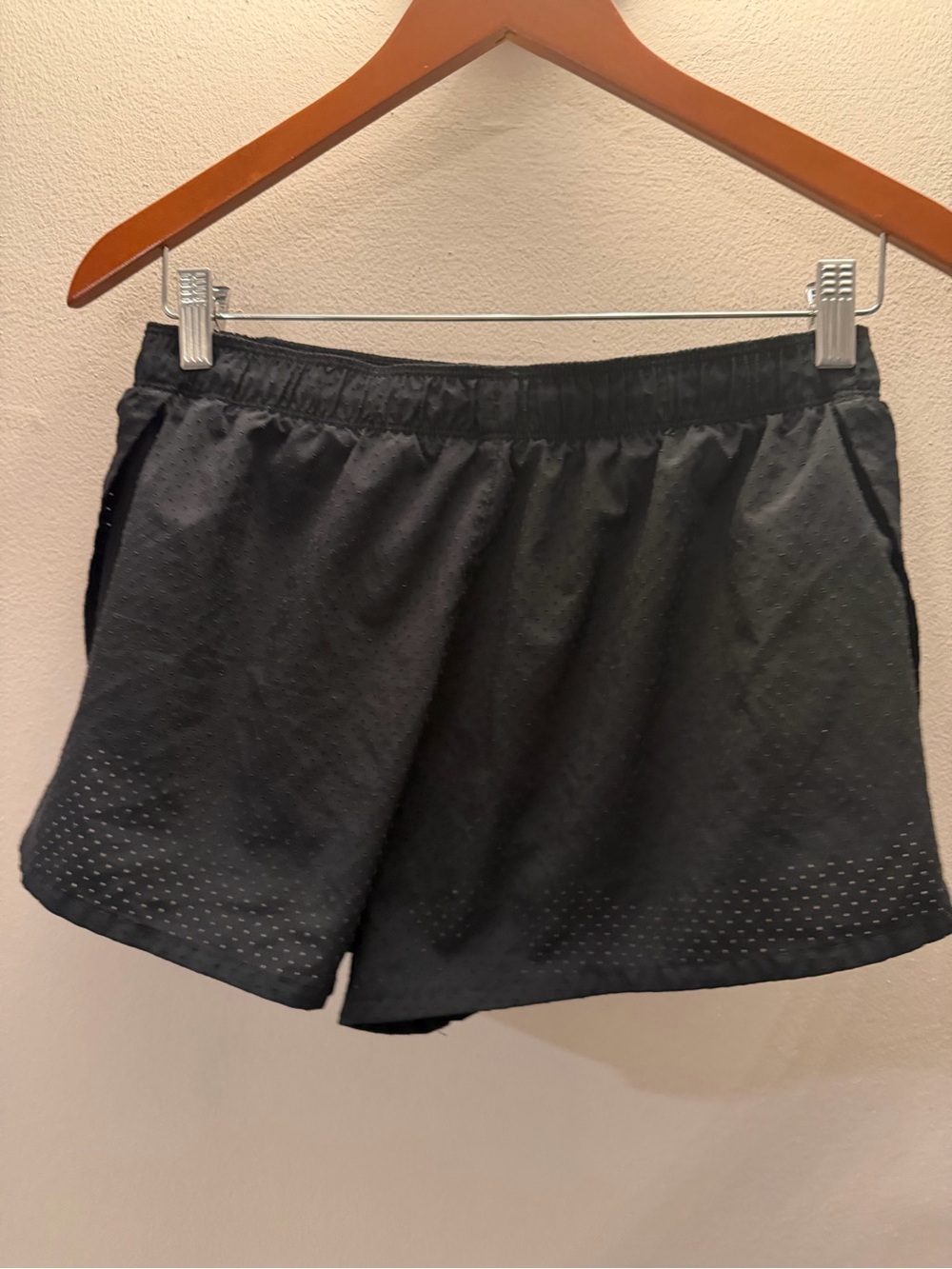 Nike Dri-FIT Women Black Running Shorts Perforated Athletic Size M